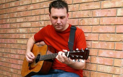Live Music This Weekend: Dan Ennis & Diamond Trio